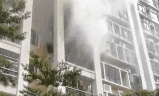 充电宝冒烟致航班返航 确保安全务必注意这几点