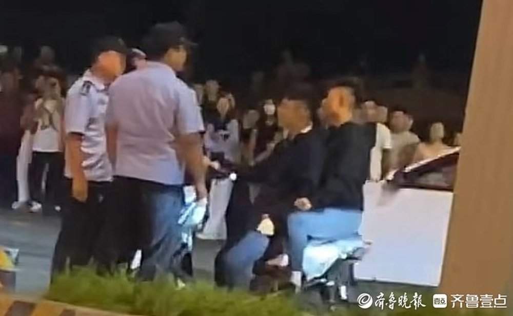 记者夜探章丘公安围堵“鬼火少年”：连续三天设卡 查扣近百辆车