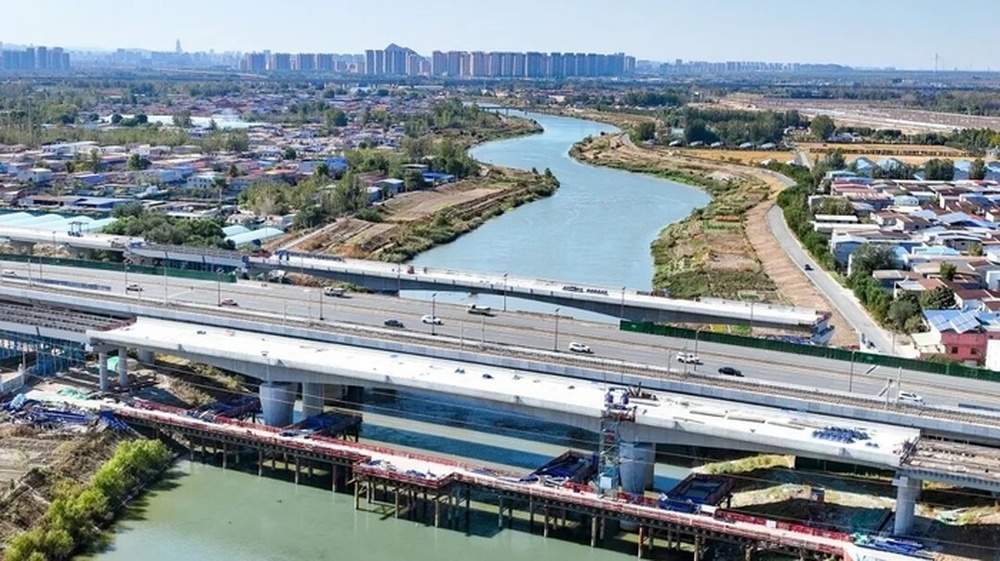 项目强省会｜济南凤凰黄河大桥实现连续“跨越”，多个节点相继合龙
