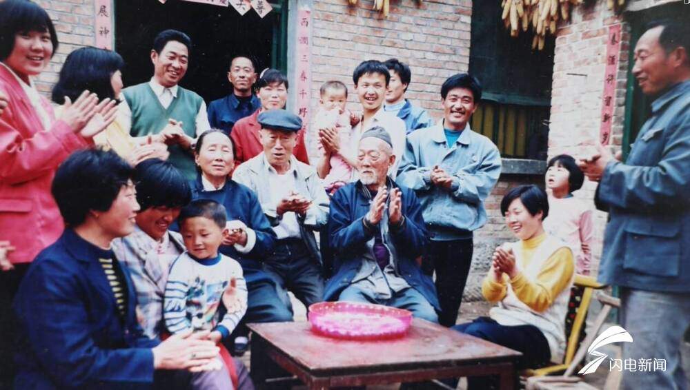 跨越海峡的“灵魂摆渡人”送第64位山东籍老兵回家