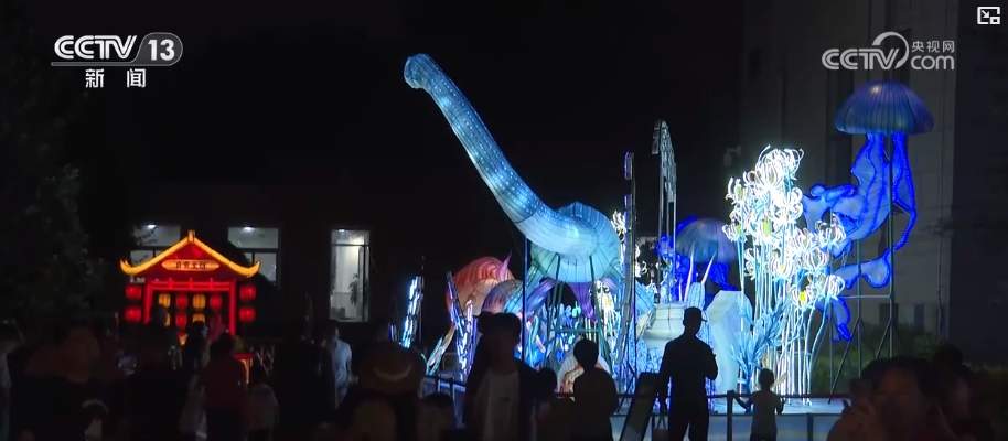 暑期文博大餐、文旅消费热力涌动 中华文化展现强大吸引力