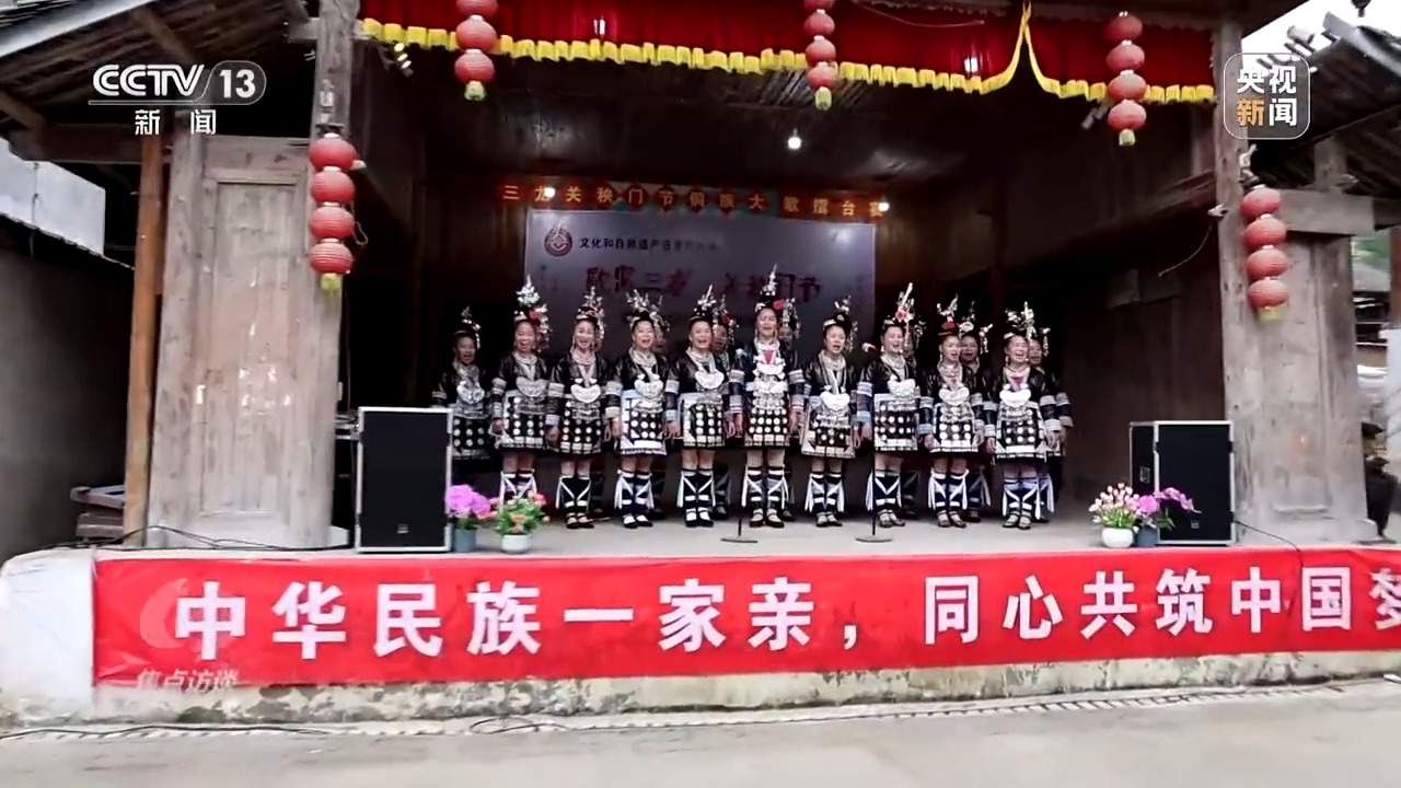 年轻人钟情老手艺 非遗装上“新引擎”