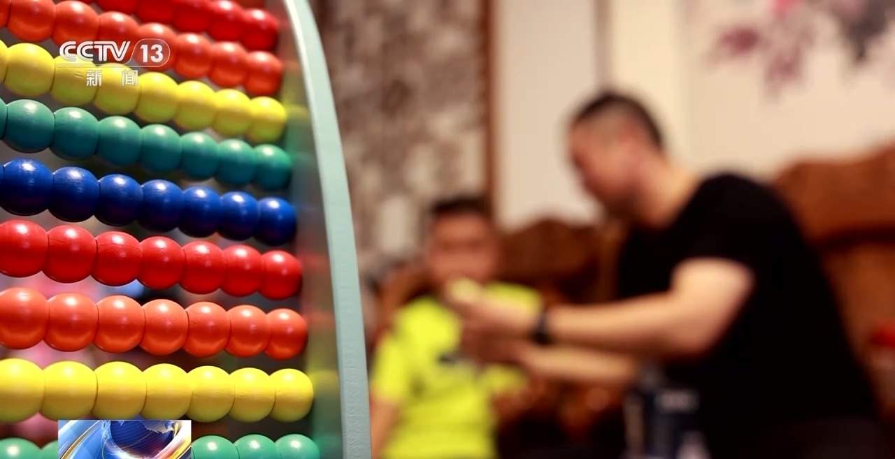 儿子“玩具”竟是电子烟！爸爸举报后警方破大案