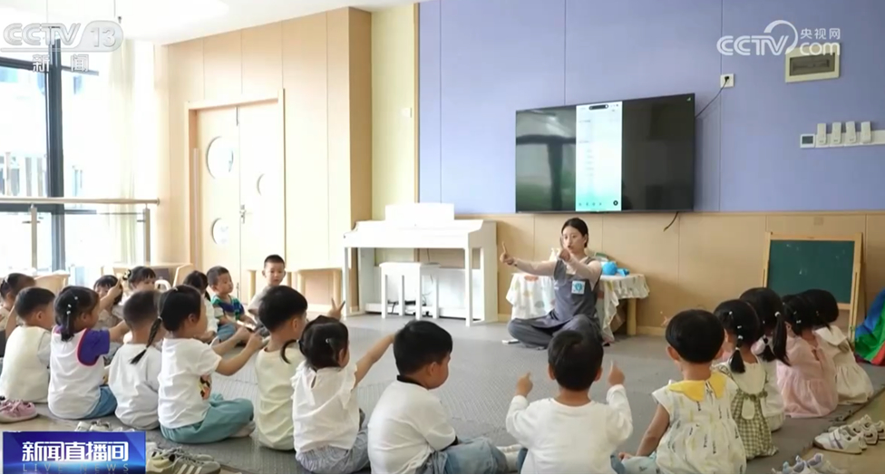 一刻钟便民生活圈“圈”出幸福生活 打通城市经济“毛细血管”促消费增动能