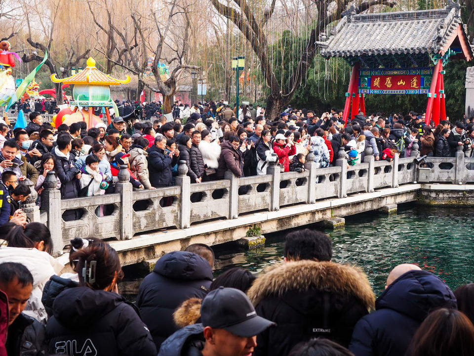 济南春节期间泉水水位很稳，泉水助推春节旅游持续高潮