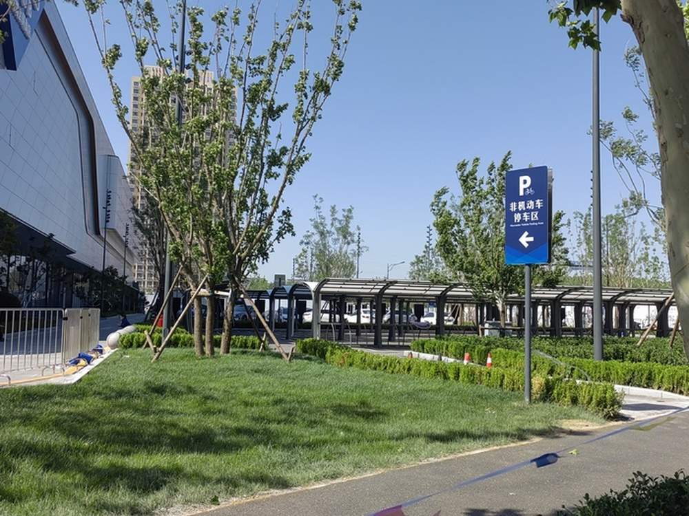 济南山姆会员商店本周五开业，记者实探筹备进展 商品已完成上架，海鲜和烘焙区最吸睛