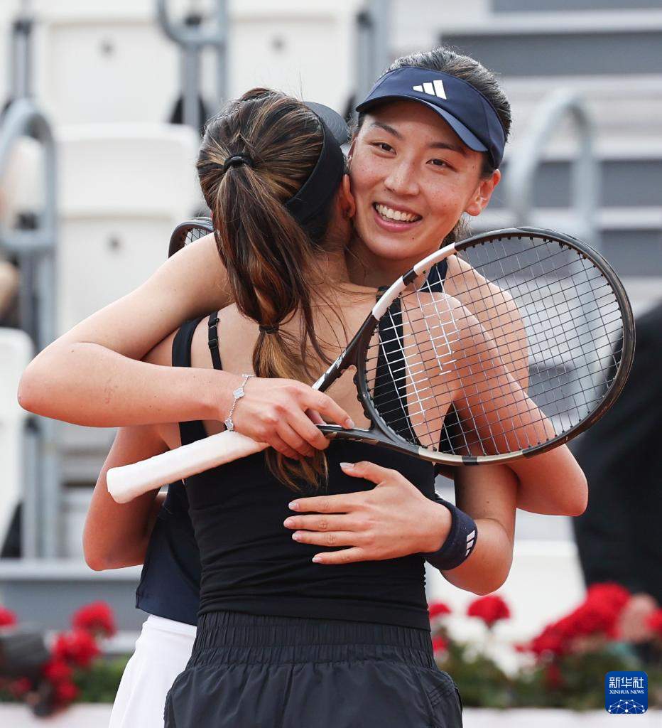 WTA1000罗马站：谢淑薇/王欣瑜晋级女双16强
