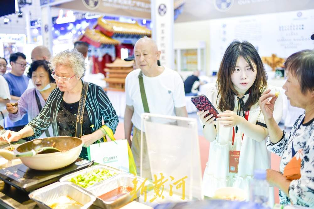 百家老字号齐聚济南，刮起新中式国潮风