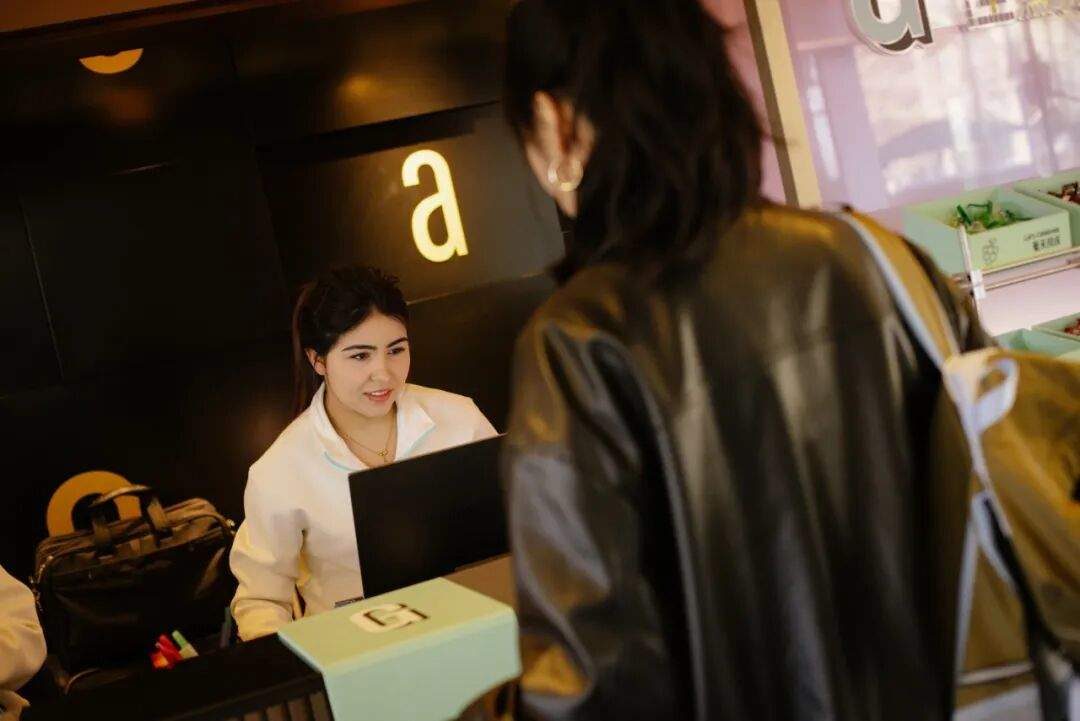 中高端酒店市场，又迎来一位“全能型”玩家