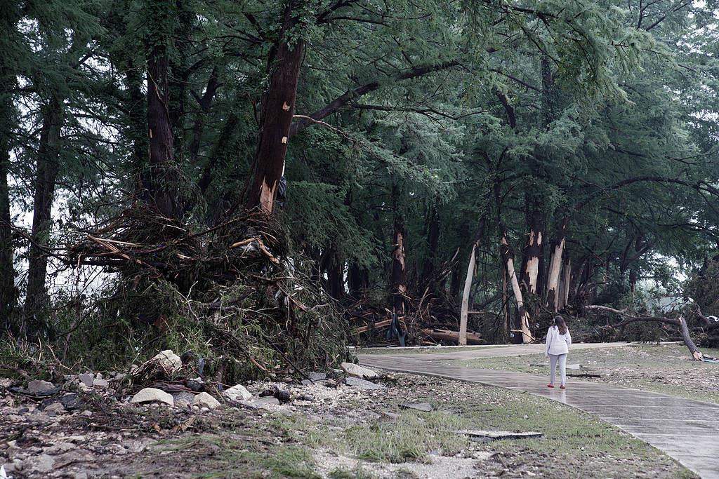 近80人死亡超40人失踪 特朗普签署重大灾难声明 得州洪灾引发三连问