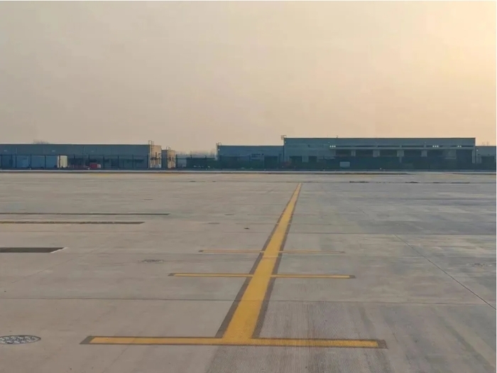 济南遥墙机场二期改扩建东飞行区场道工程(二标段)通过竣工验收
