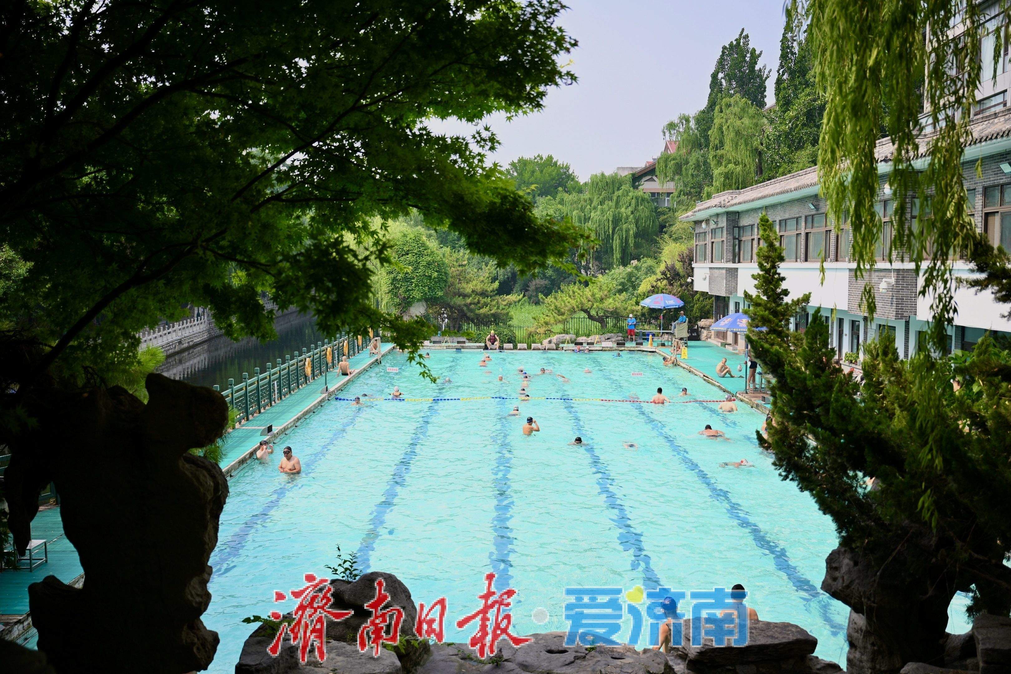 济南泉水浴场成初夏“避暑天堂” 市民游客畅享天然清凉