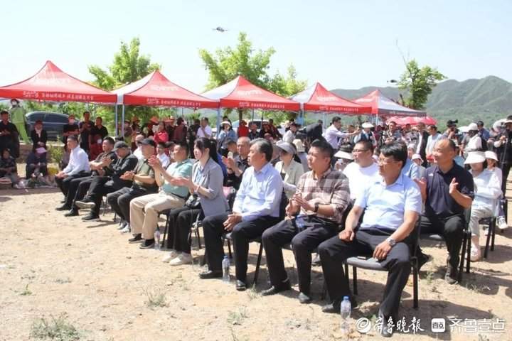 济南南部山区柳埠街道第17届大樱桃采摘文化旅游节正式开幕