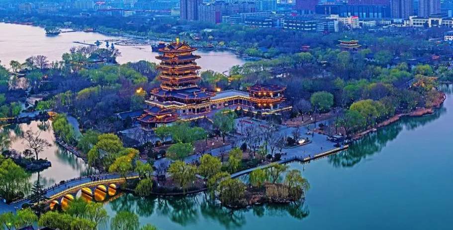 人生抉择！下一站，济南