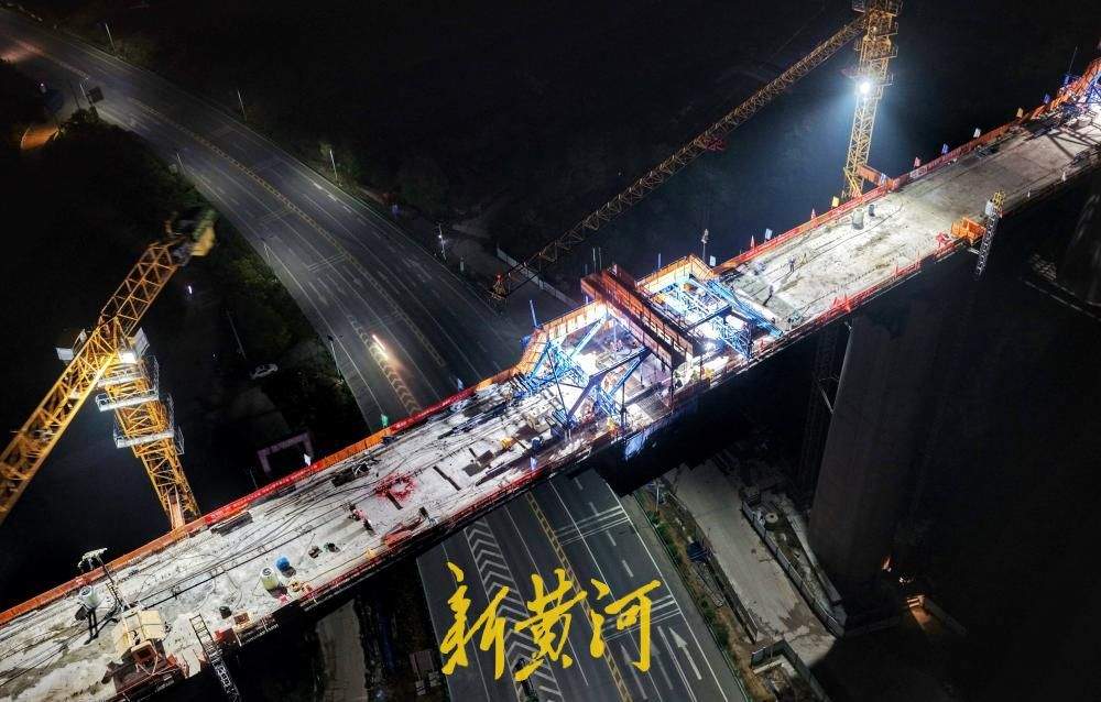 两座连续梁同日合龙！济枣铁路建设取得新进展