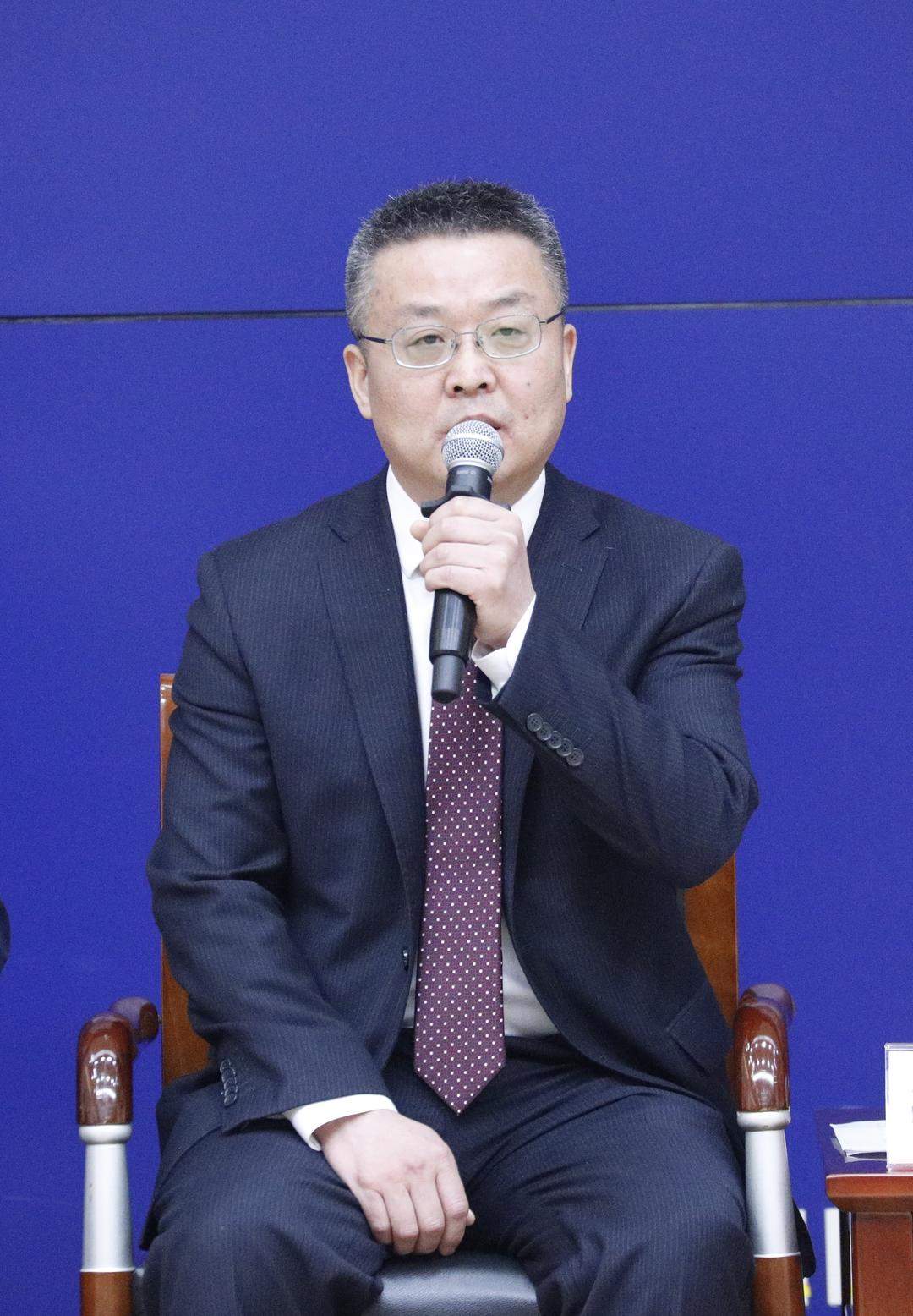 两个月“跑”出山东首台人形机器人,优宝特的“秘诀”是啥?