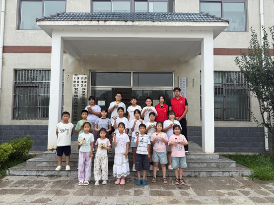 “泉城义工”大学生志愿者走进西龙湾村，播撒科创启蒙种子