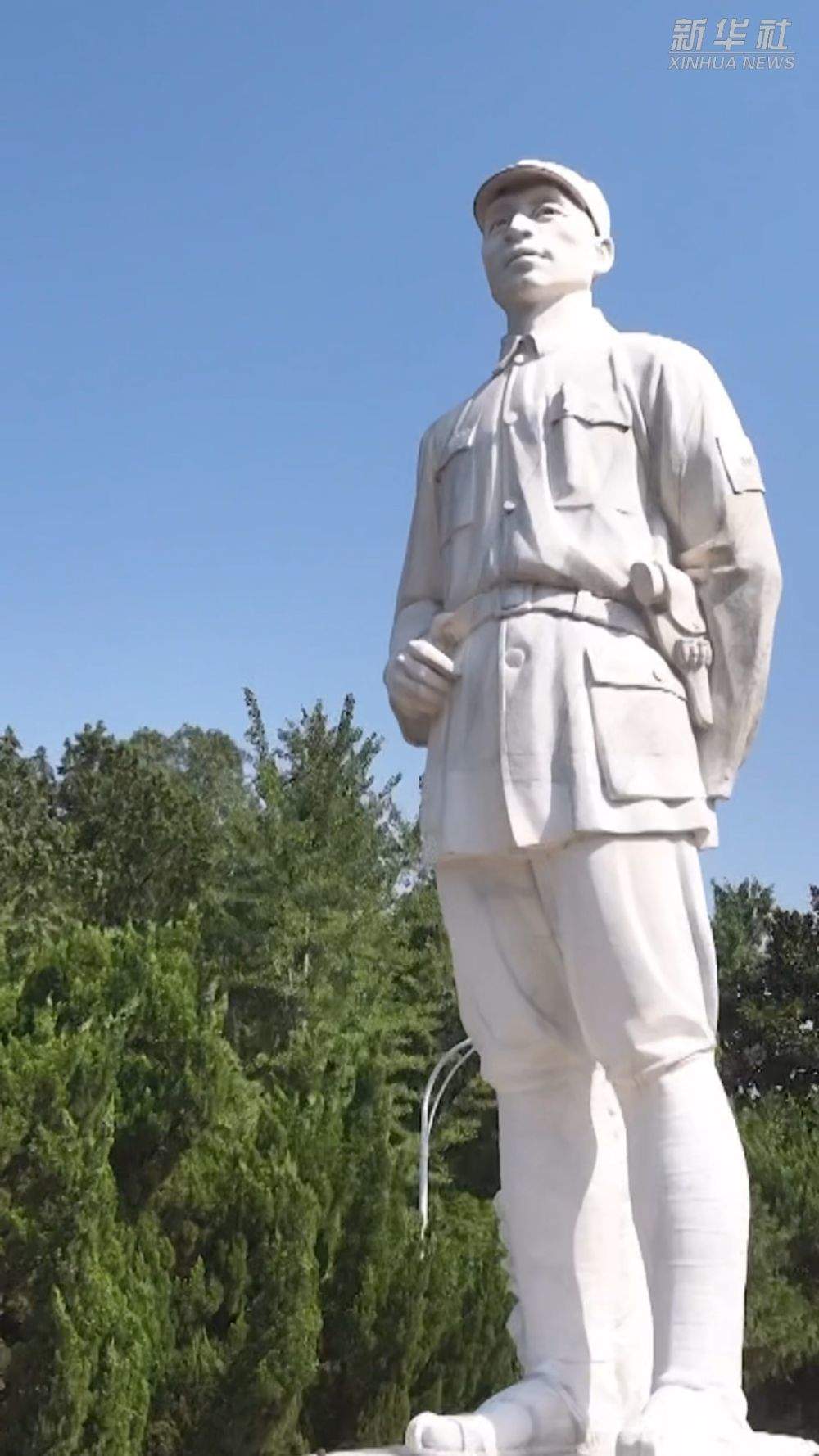 抗战英雄浩气长存｜彭雪枫·跨马征战场 下马笔如椽