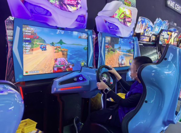 烧钱才能买到快乐?如何破解孩子的“空心病”?