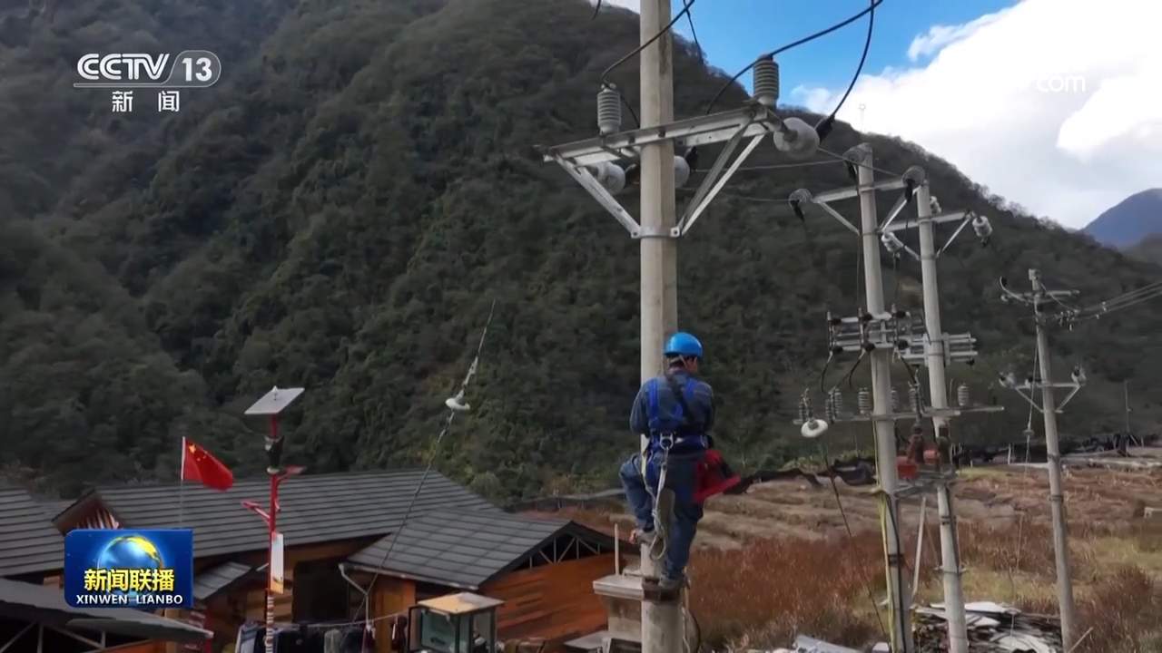 【新春走基层】把好日子织成“绚丽的彩虹”