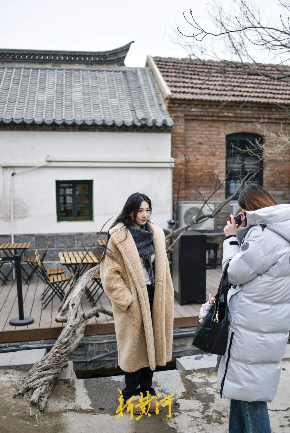 墙缝里“流”出网红新景点 明府城西更道泉水小河迎客