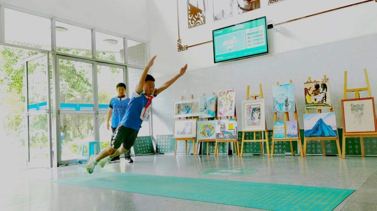 济南市历城区双语实验学校与文苑小学2025秋季田径运动会许圆满落幕