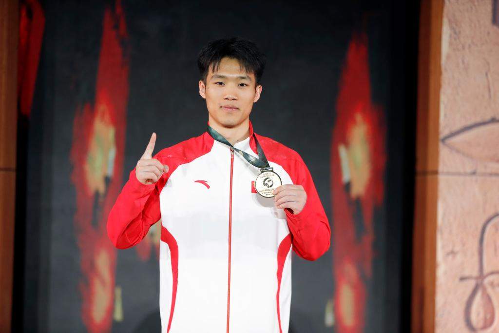 体操世界杯开罗站：中国队3金收官 新人表现亮眼