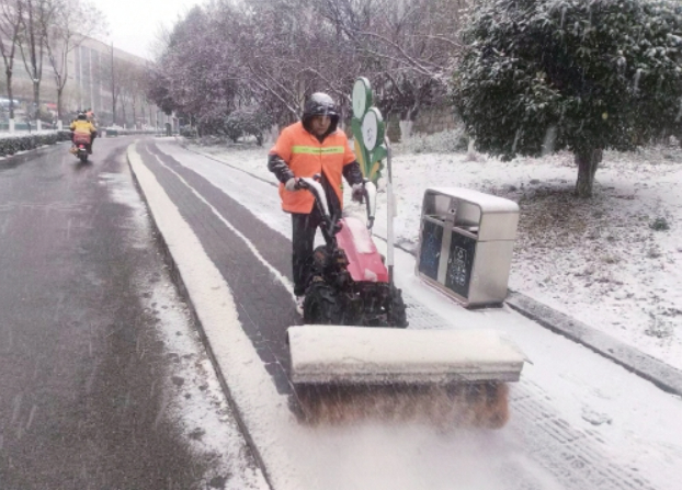 寒潮降雪下的那股热乎劲儿