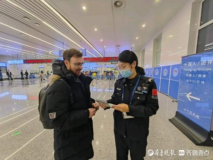 免签“朋友圈”再增6国 济南机场口岸迎来首批享受新政旅客