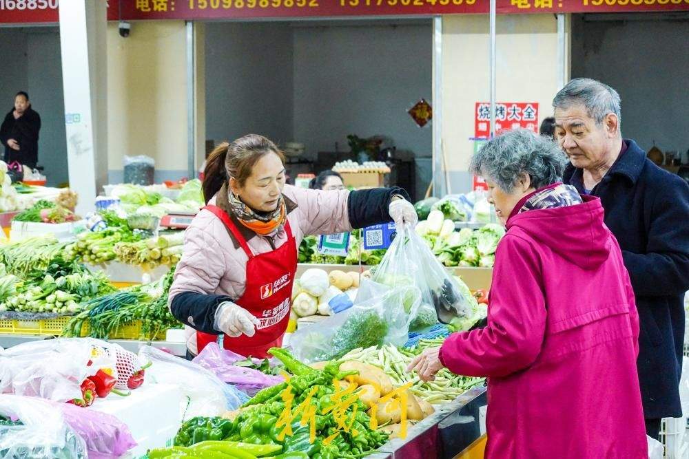 济南：5年前关停老市场 重新修缮再开门营业