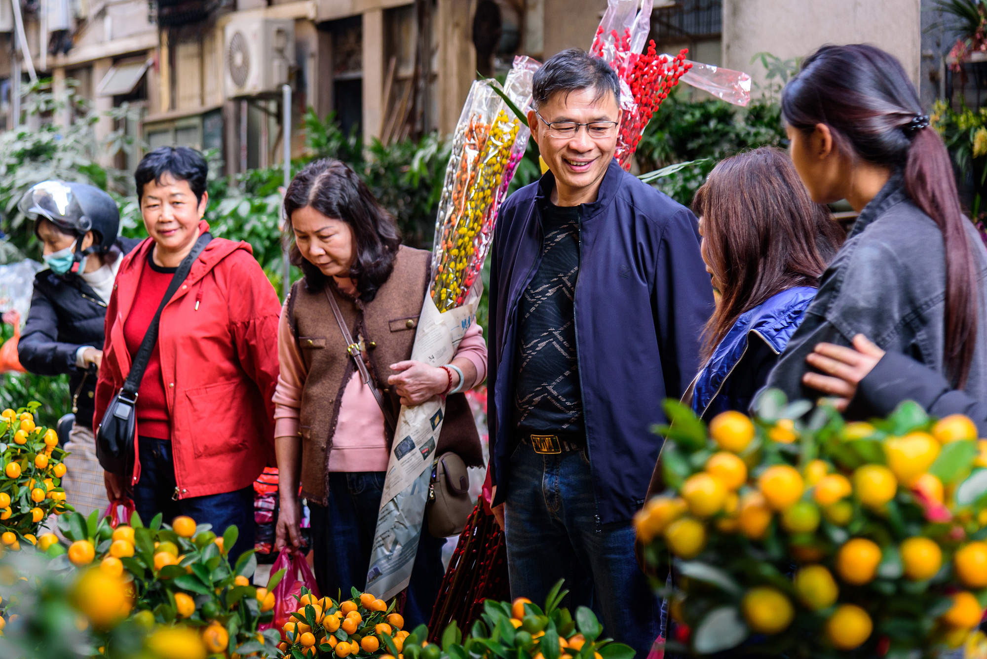 好评中国丨年味拉满！年节经济涌动消费新潮流