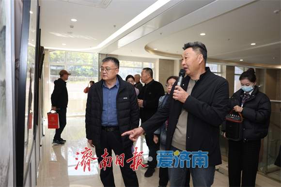 六载芳华不负约 光影盛宴如期至 第六届“泉城晚晴·翰墨光影”老年文化艺术季颁奖仪式举办