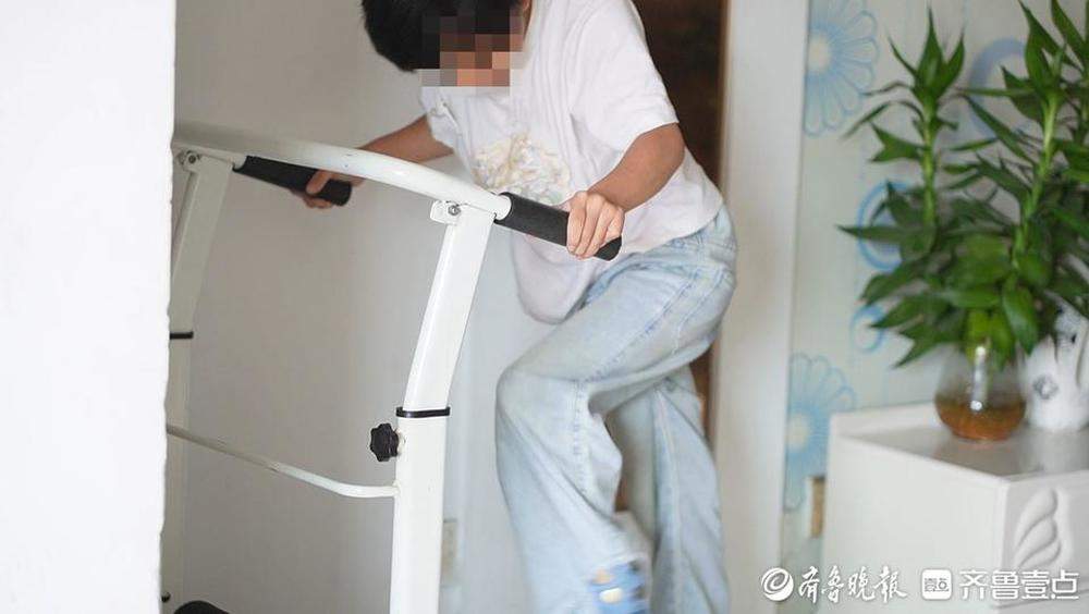 一家五口的坚守：10岁“柠檬宝宝”的运动梦