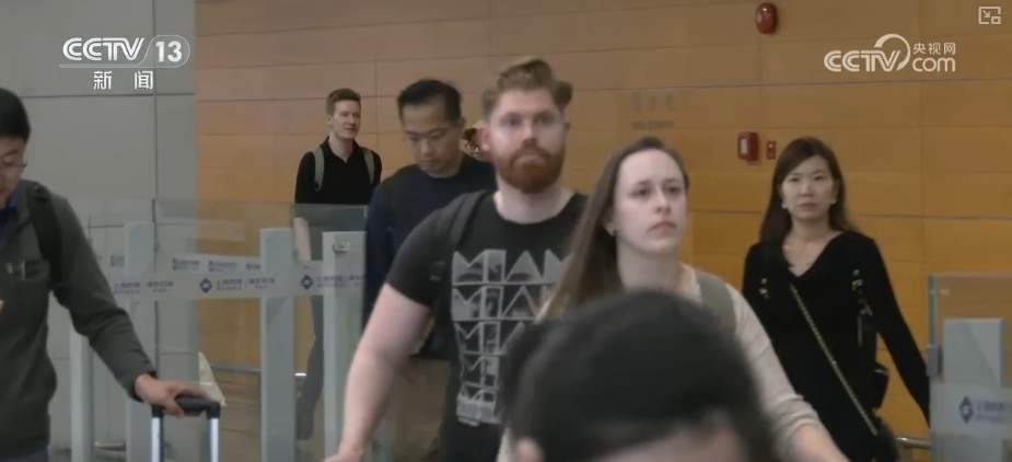 民航国际客运市场需求高涨 外籍游客“打飞的”畅享“China travel”更便捷