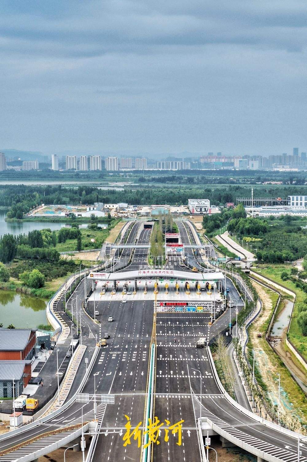 济南黄岗路黄河隧道今日建成通车，一组大片抢先看