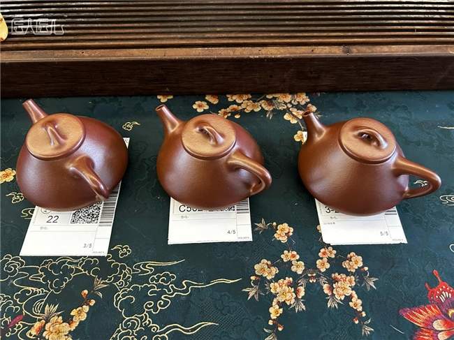 普通人能学会选紫砂壶吗？匠人匠心赵掌柜分享原矿全手工鉴别法