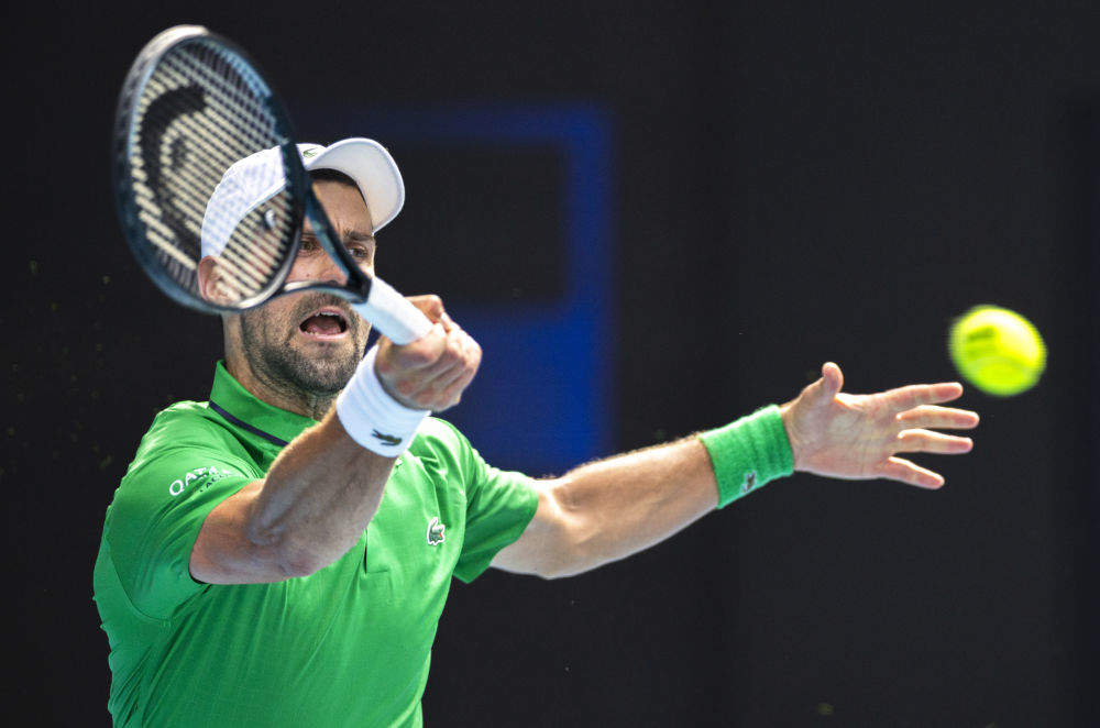 澳网综合:张帅晋级女双四强 焦科维奇、辛纳会师半决赛