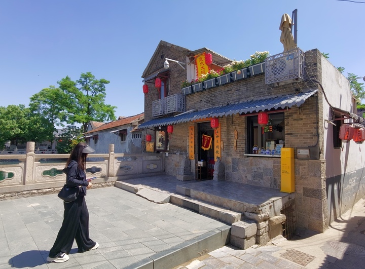 游老街观民居,济南"泉水院落"焕发新活力