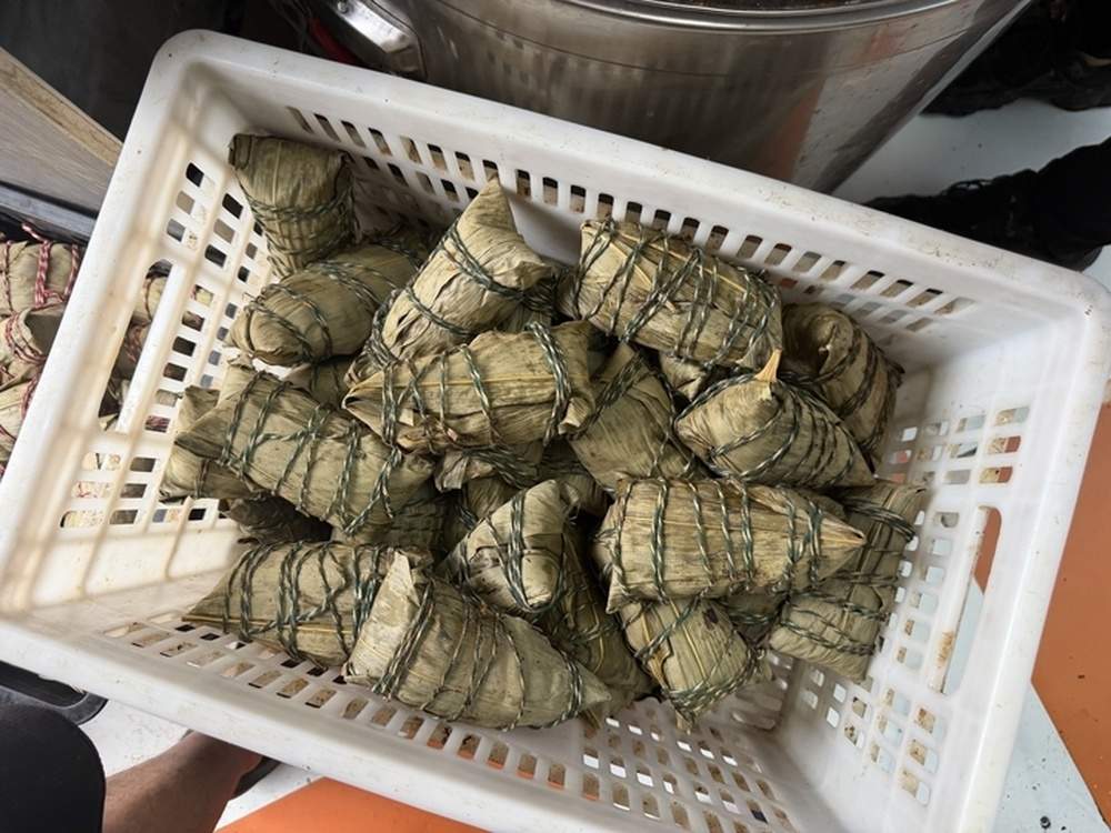 端午节前济南粽子市场探访：手工粽销售迎热潮，传统口味占市场主流 