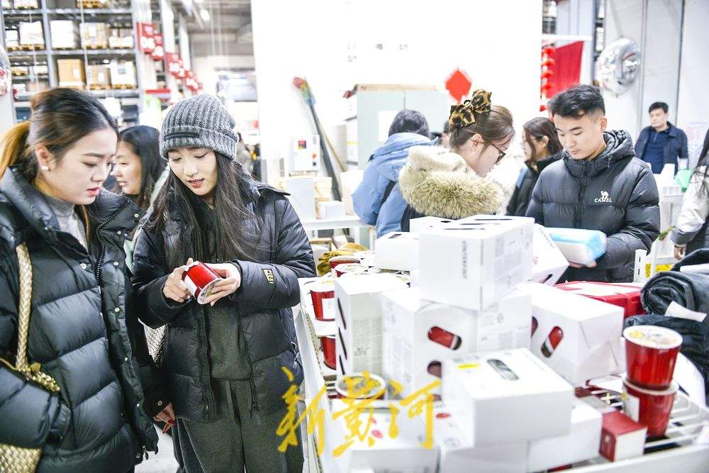 济南宜家“消费热”持续 循环市集里来淘宝