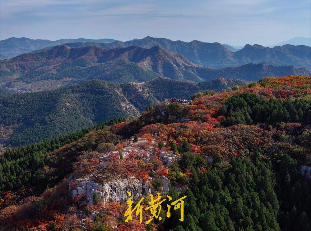 一年四季 泉在济南丨层峦焕彩！秋染蚰蜒山 登高赏彩林