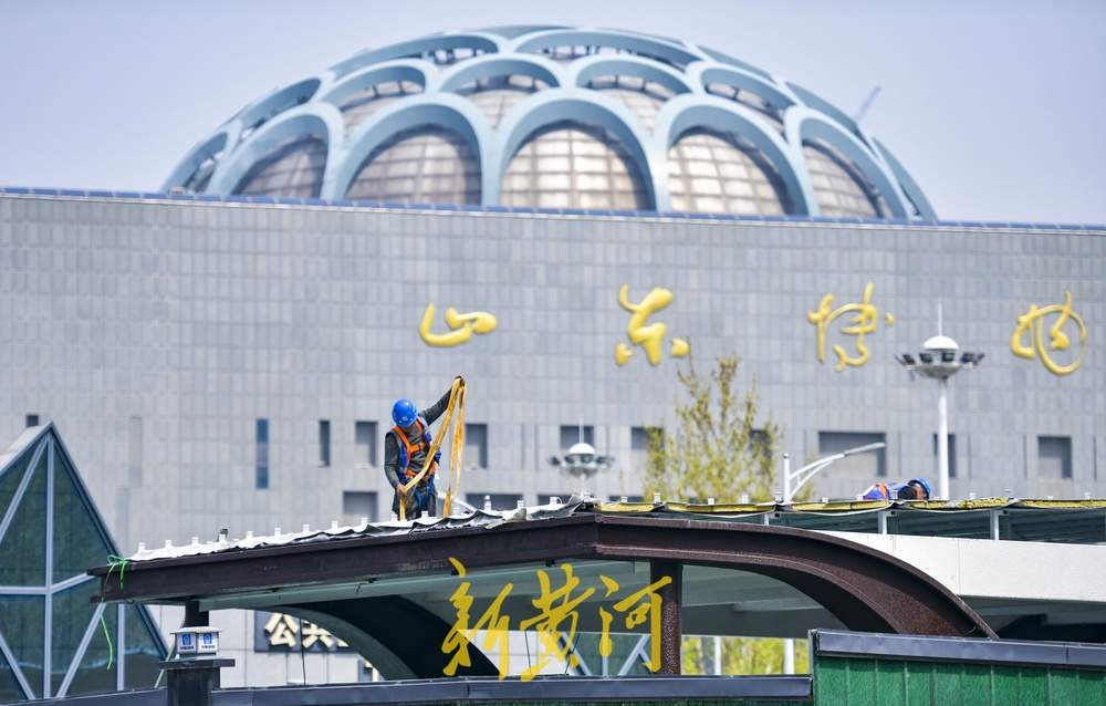 济南地铁4号线站点出入口“露脸” 距离山博“一步之遥”