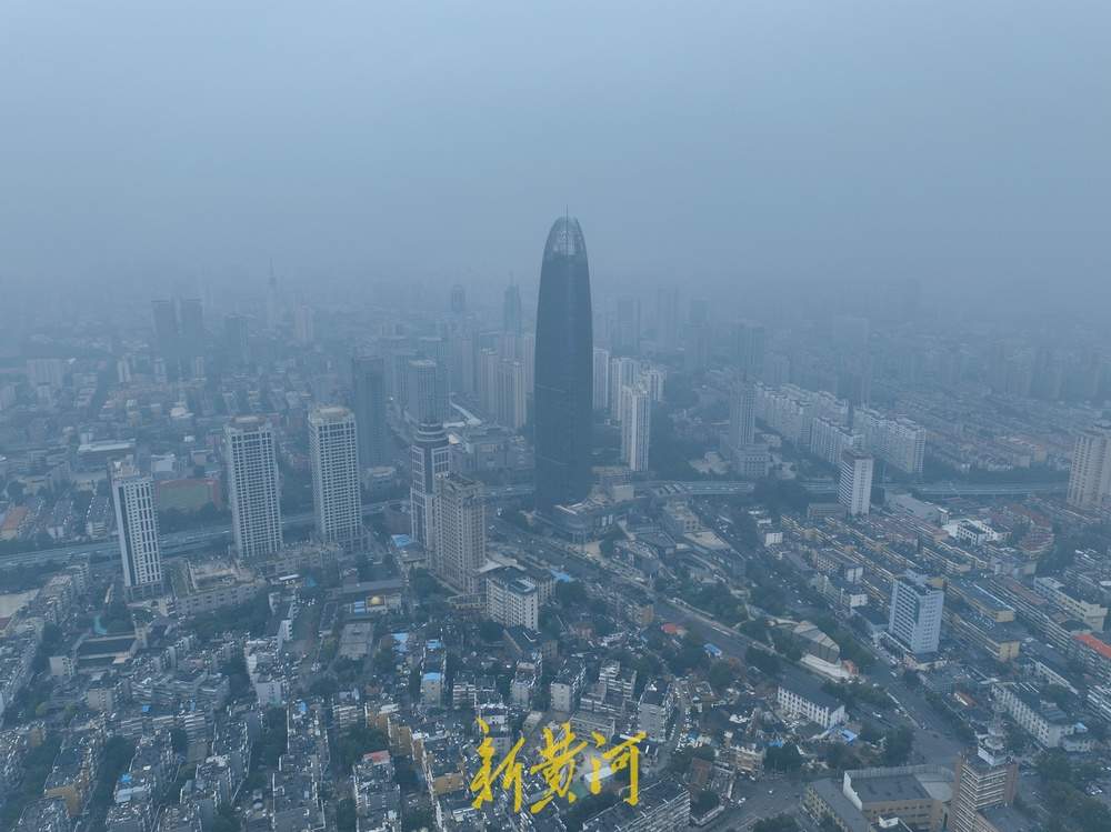 降雨间歇，泉城“秋雾漫漫”如水墨丹青