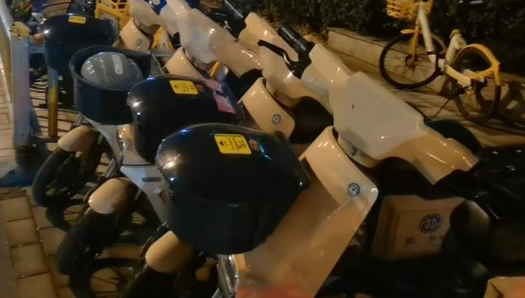 济南街头现共享租赁电动车,最长可连续租赁3个月