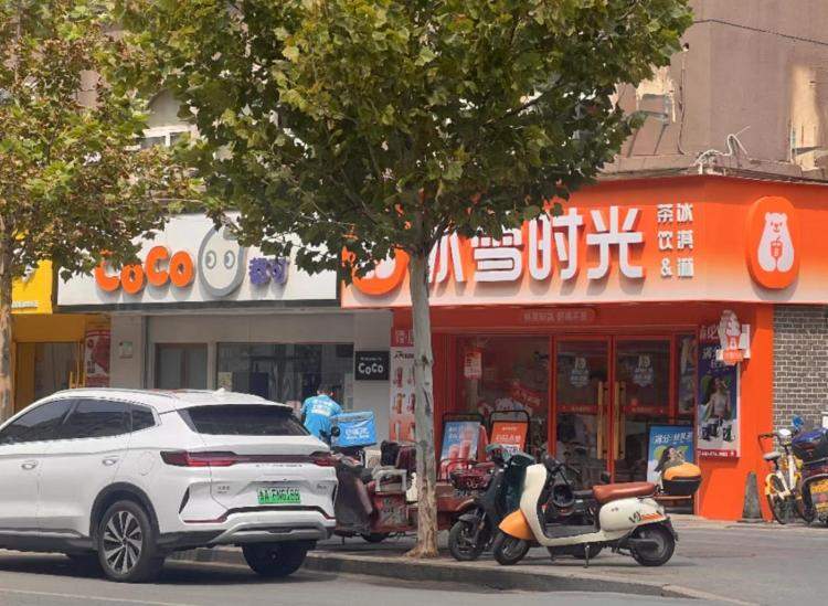 130米开10家店 一个商圈开60家店,我们真的需要这么多茶饮店吗?