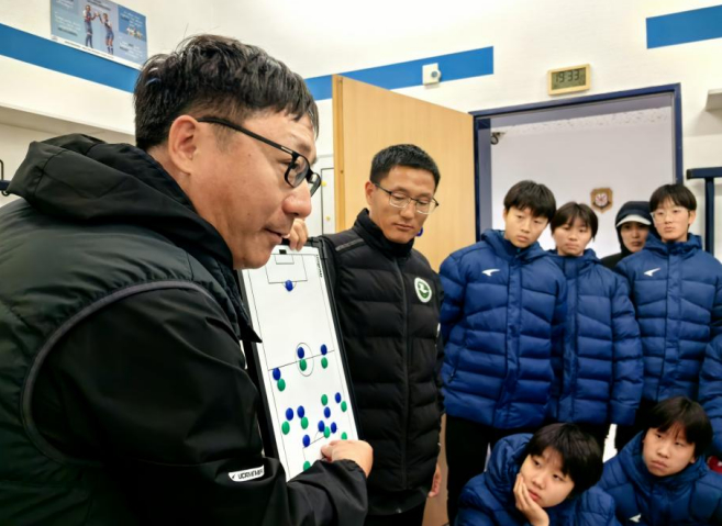 赴德国，向远行——历城二中女足参加全国青少年校园足球赴德交流