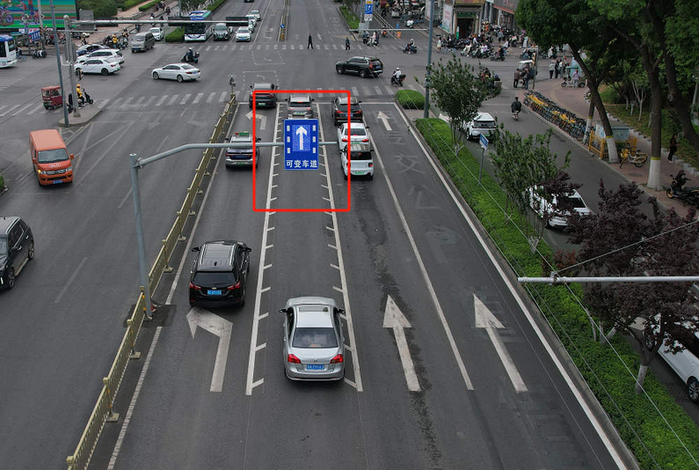 泺源大街与南门大街路口设置可变车道 通行效率提高14.3%