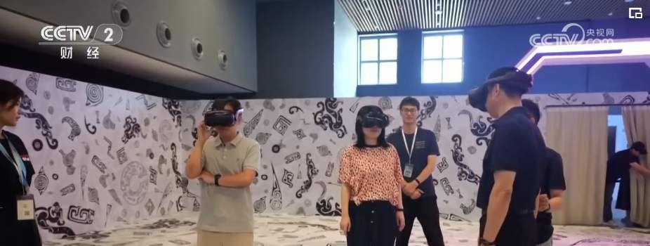 未来已来！指挥万物生长、进入三体世界……前沿科技升级中国电影产业