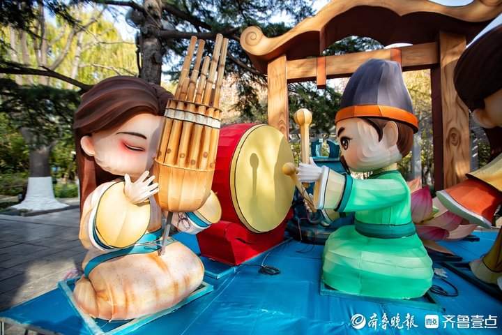 济南博物馆“镇馆之宝”来上分，“百戏陶俑”花灯亮相
