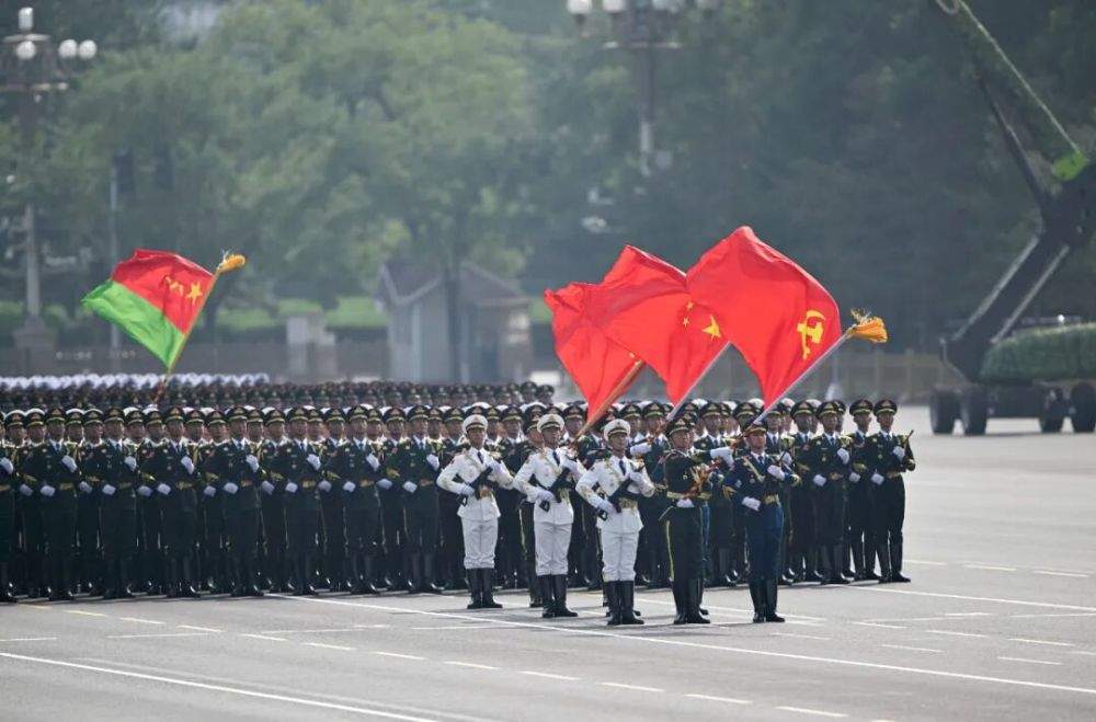 “中国排面”，怎么拍都是帅！